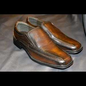 Men’s Jarman Brown Dress Shoe NWT